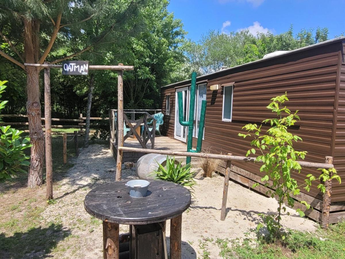 Campsite Syl-vallee Western Village Bouglon