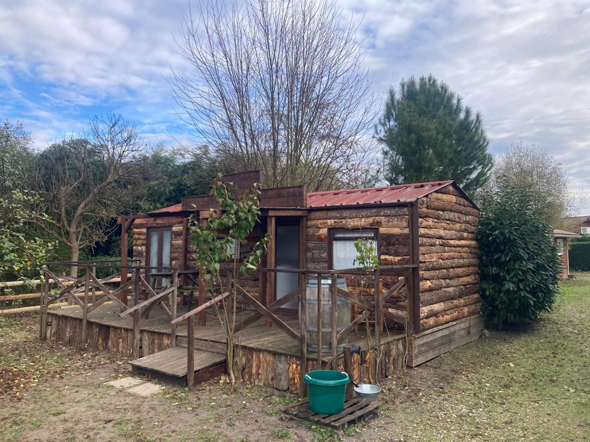 Syl-vallee Western Village Campsite Bouglon