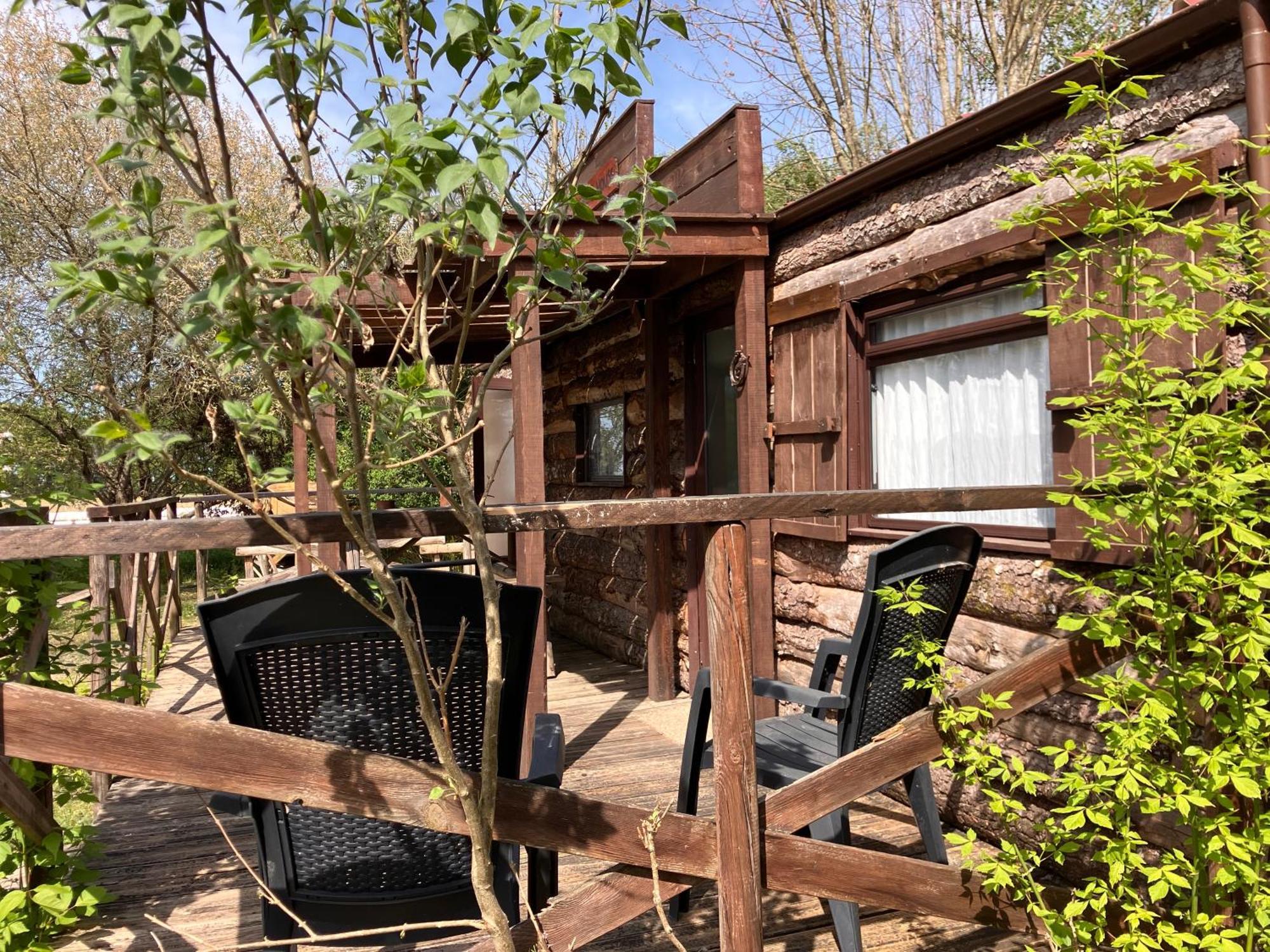 Syl-vallee Western Village * Bouglon